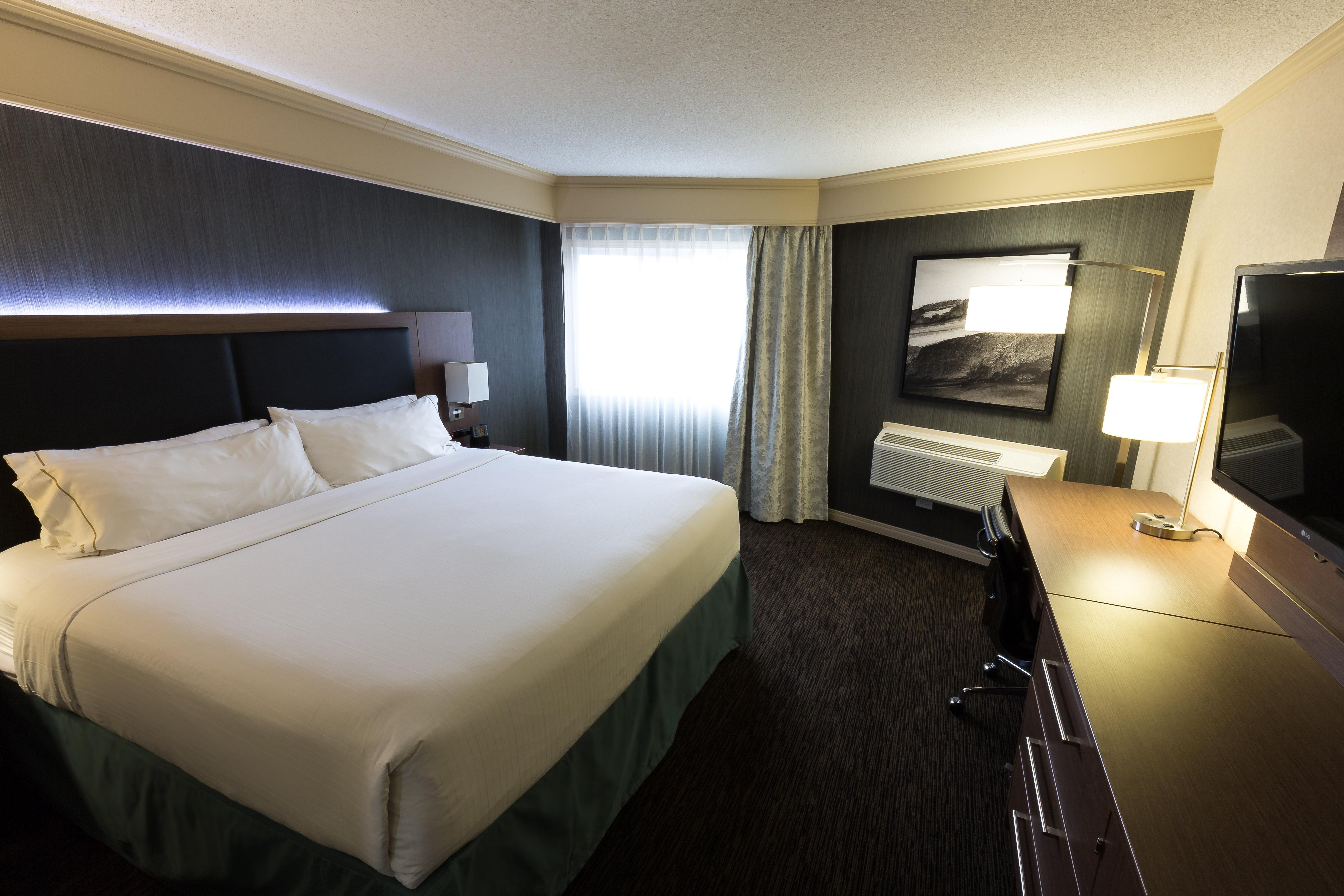 Holiday Inn Express Edmonton Downtown By Ihg Екстер'єр фото