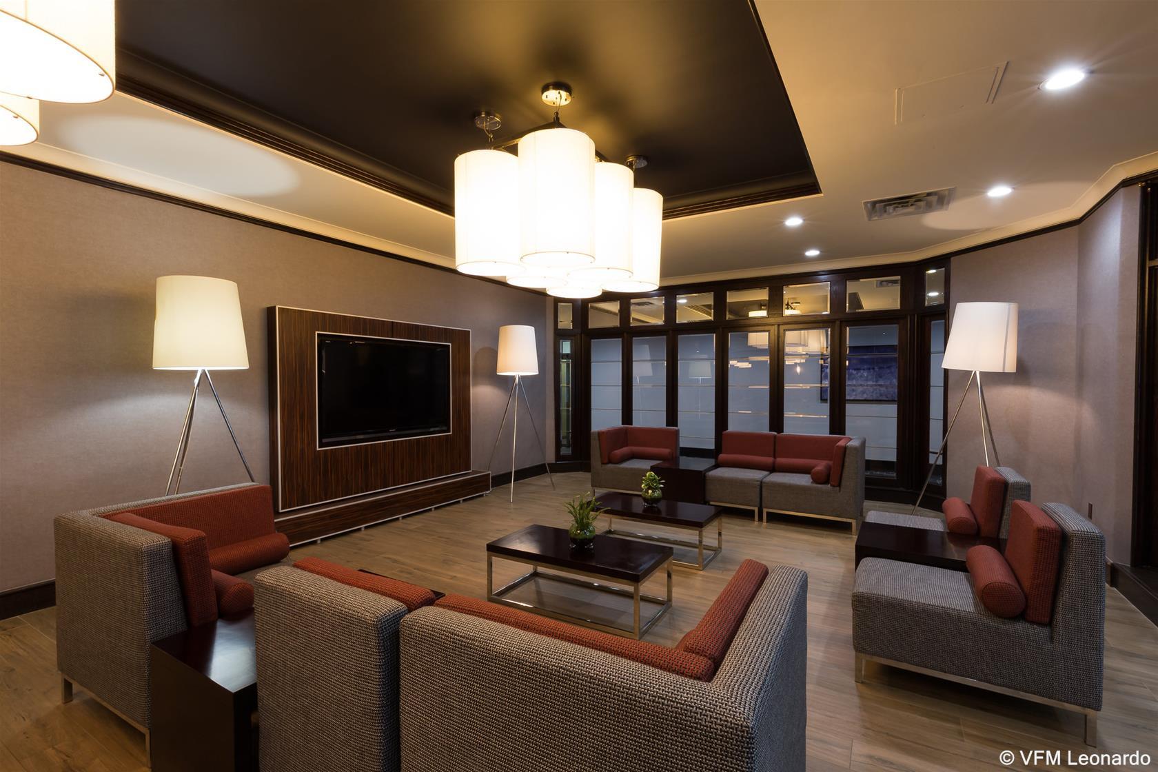 Holiday Inn Express Edmonton Downtown By Ihg Екстер'єр фото