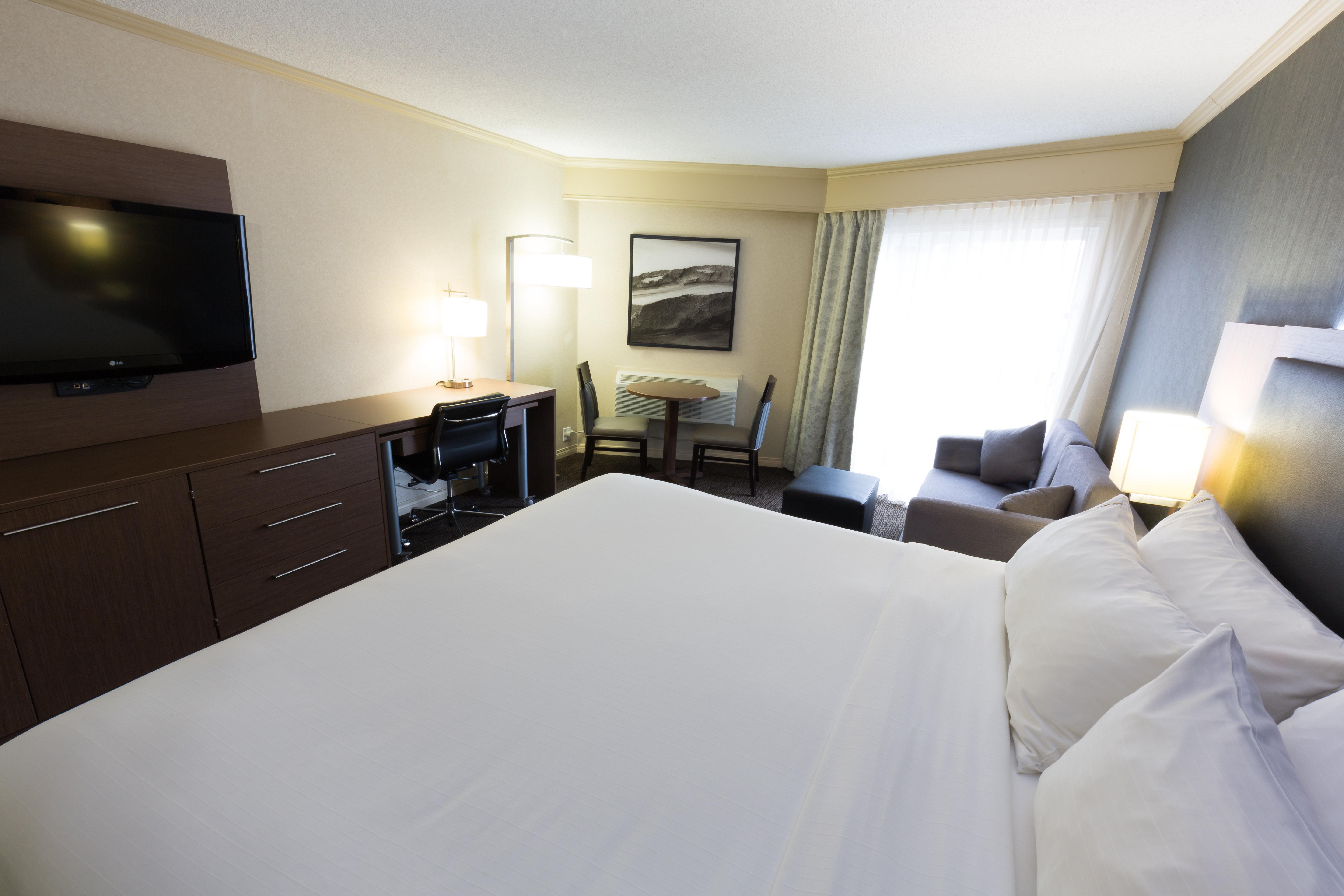 Holiday Inn Express Edmonton Downtown By Ihg Екстер'єр фото