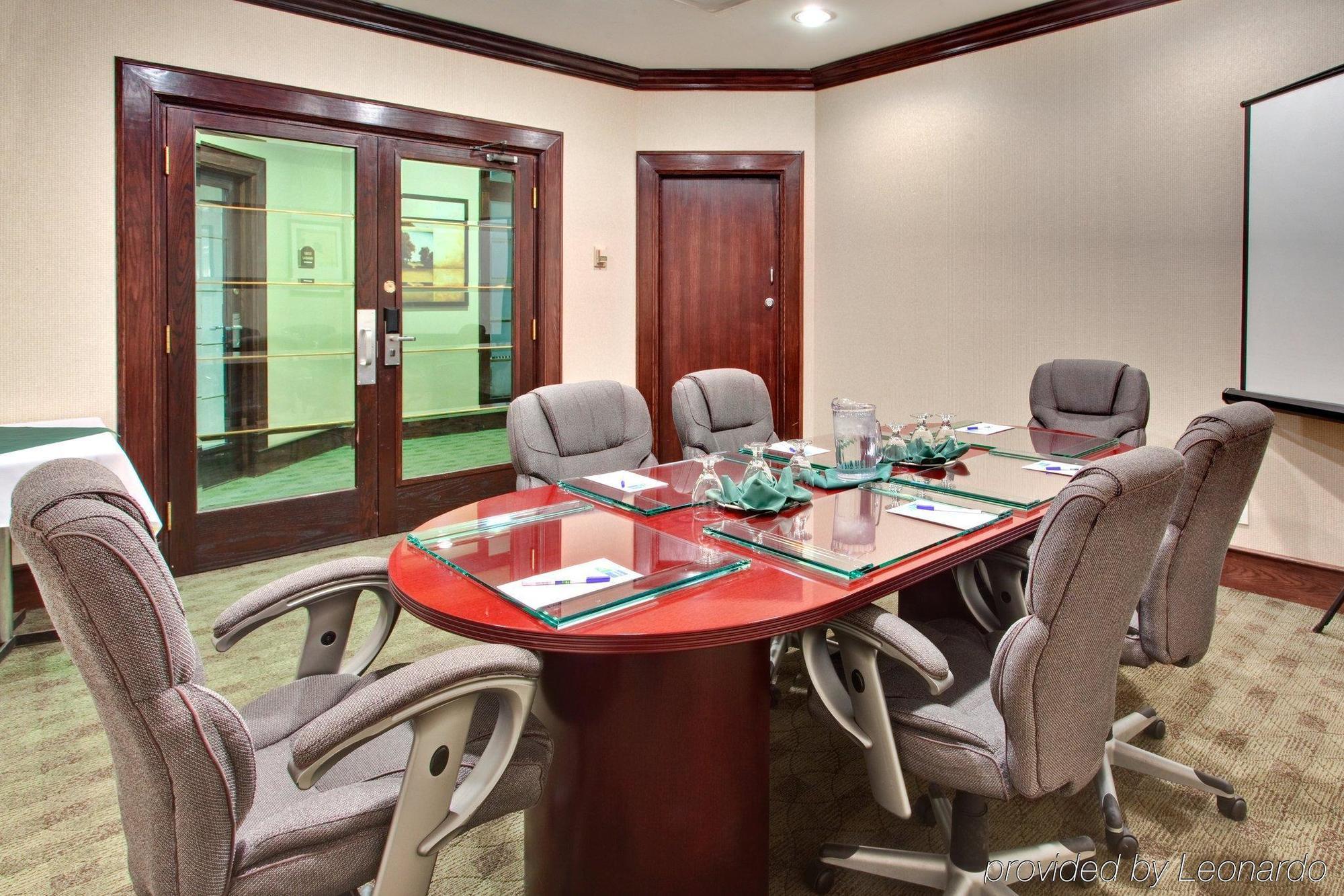 Holiday Inn Express Edmonton Downtown By Ihg Екстер'єр фото