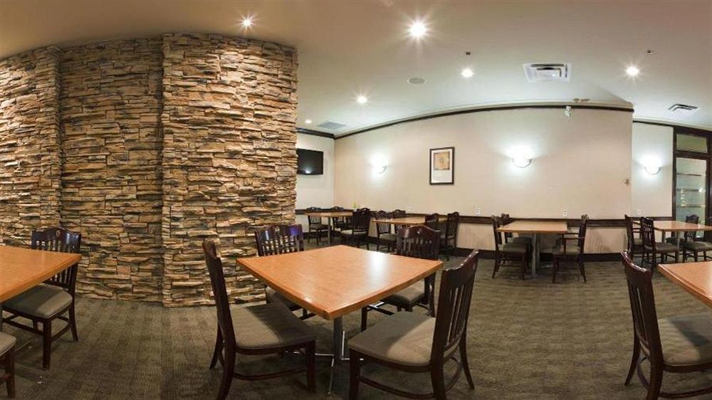 Holiday Inn Express Edmonton Downtown By Ihg Екстер'єр фото
